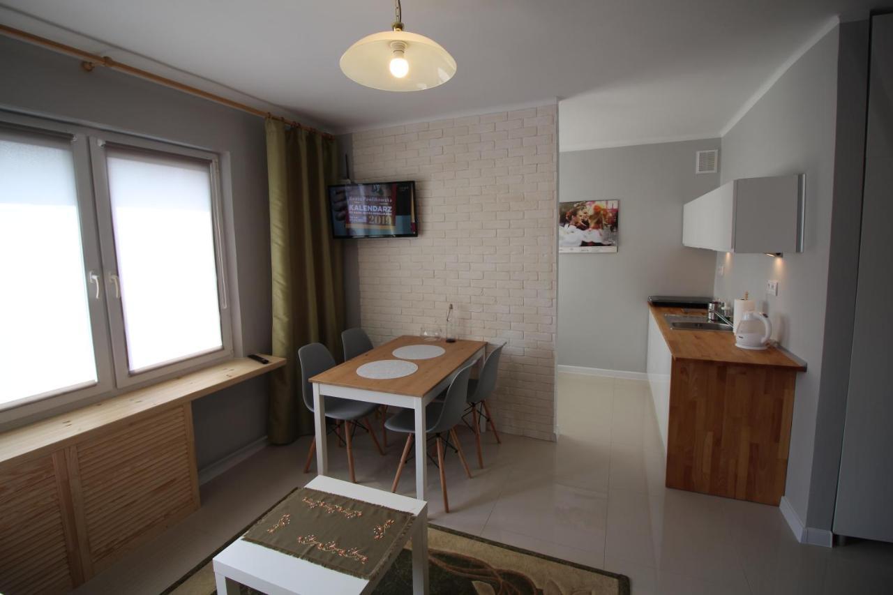 Apartament Pod Jasna Gora Çestohova Dış mekan fotoğraf