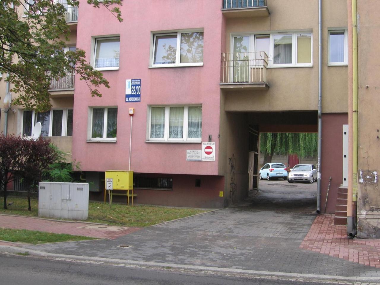 Apartament Pod Jasna Gora Çestohova Dış mekan fotoğraf